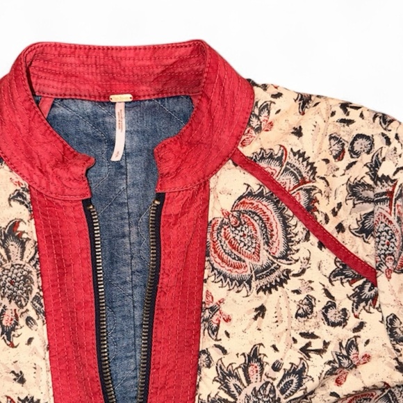 Free People Reversible Quilted Jacket – Boho Floral Print Zip Front - Size S - Picture 5 of 11
